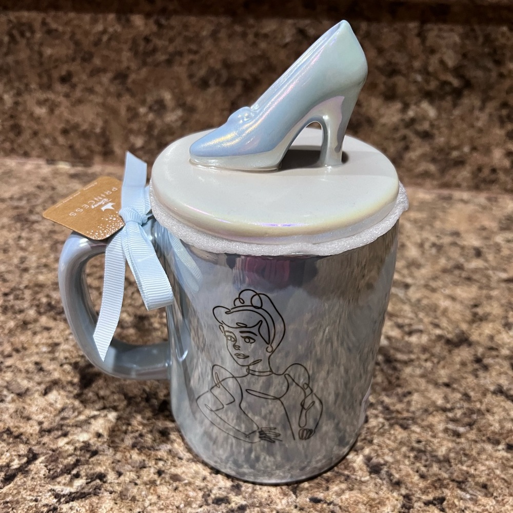 Brand new Rae Dunn Disney Cinderella mug - Picture 3 of 4